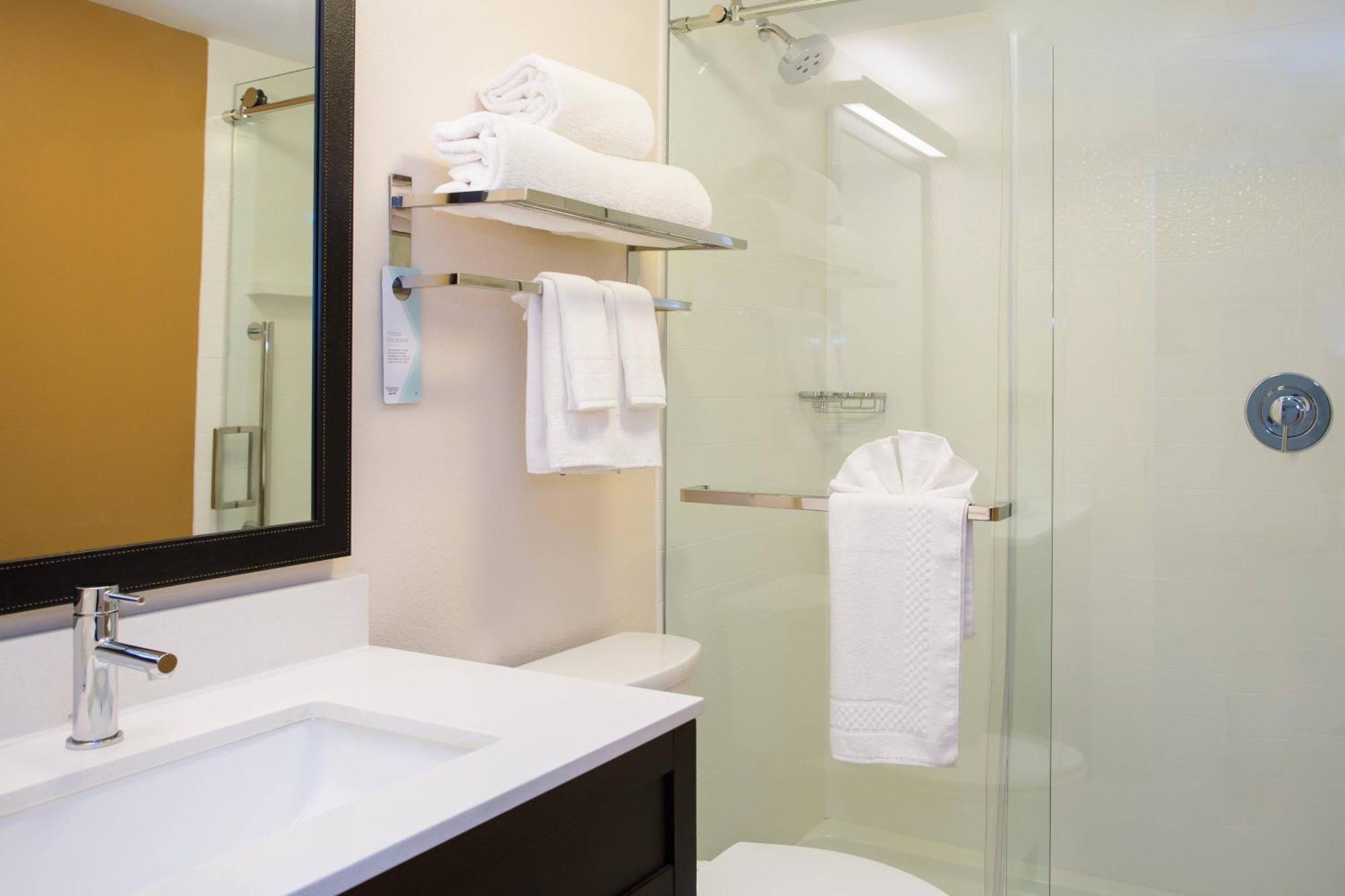 Fairfield By Marriott Inn & Suites Raynham Middleborough/Plymouth Екстериор снимка