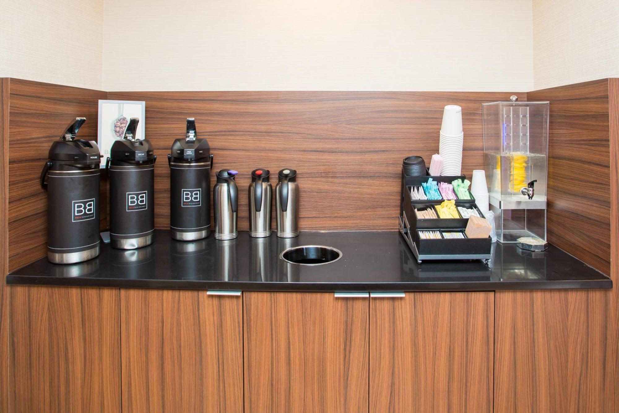 Fairfield By Marriott Inn & Suites Raynham Middleborough/Plymouth Екстериор снимка