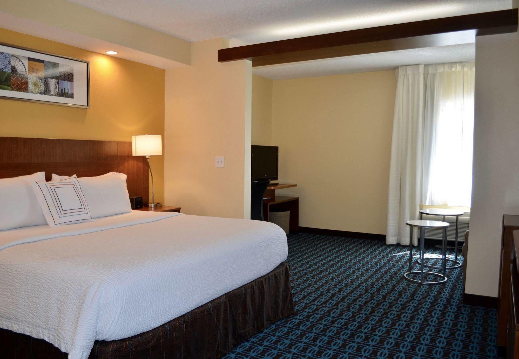 Fairfield By Marriott Inn & Suites Raynham Middleborough/Plymouth Екстериор снимка